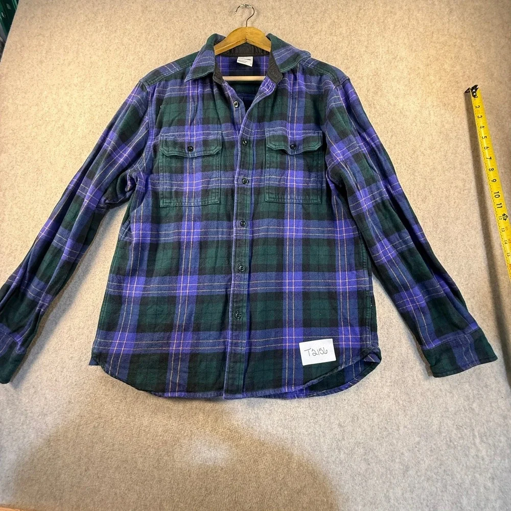 The North Face Mens Purple Green Plaid Flannel Button Down Shirt Medium